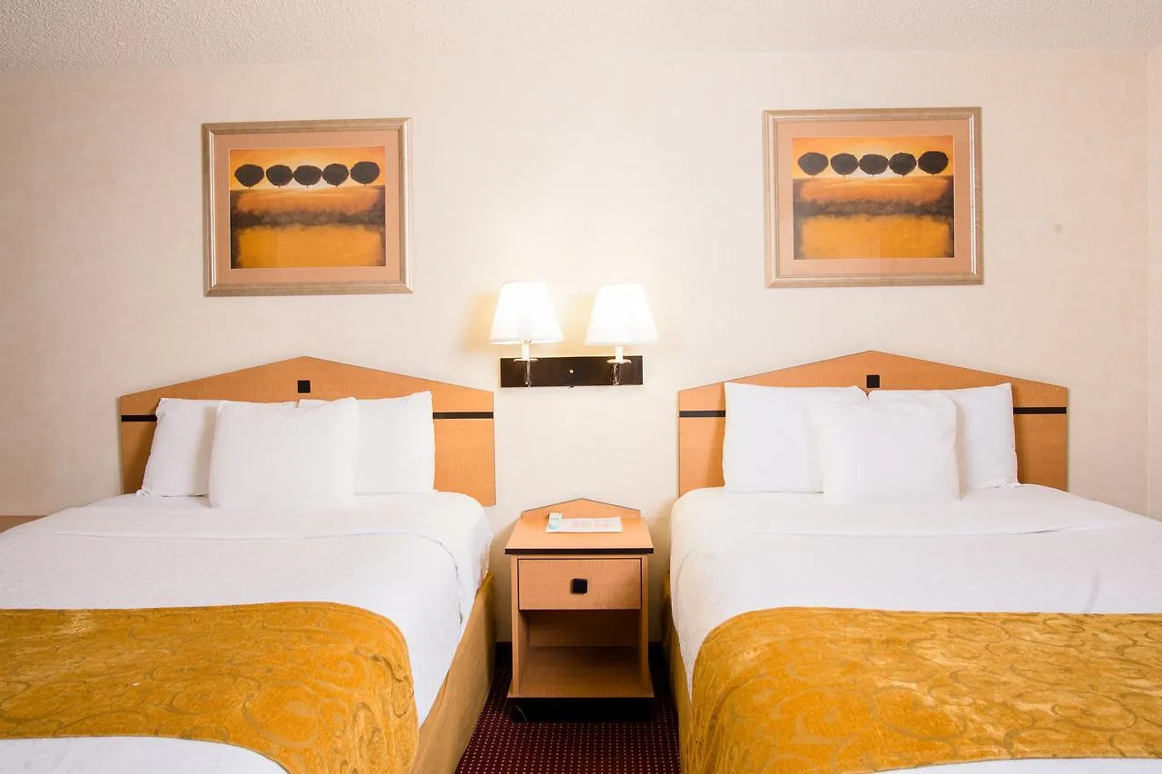 Americinn Hotel & Suites Denver International Airport